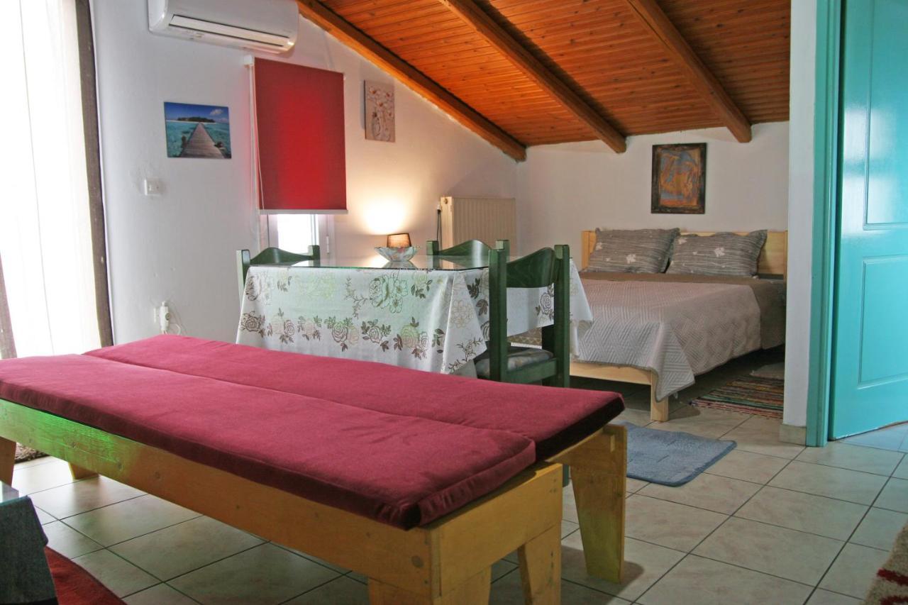 Ferienwohnung Ρήγας: Όμορφα Στο Μεσολόγγι. Δ2 Exterior foto