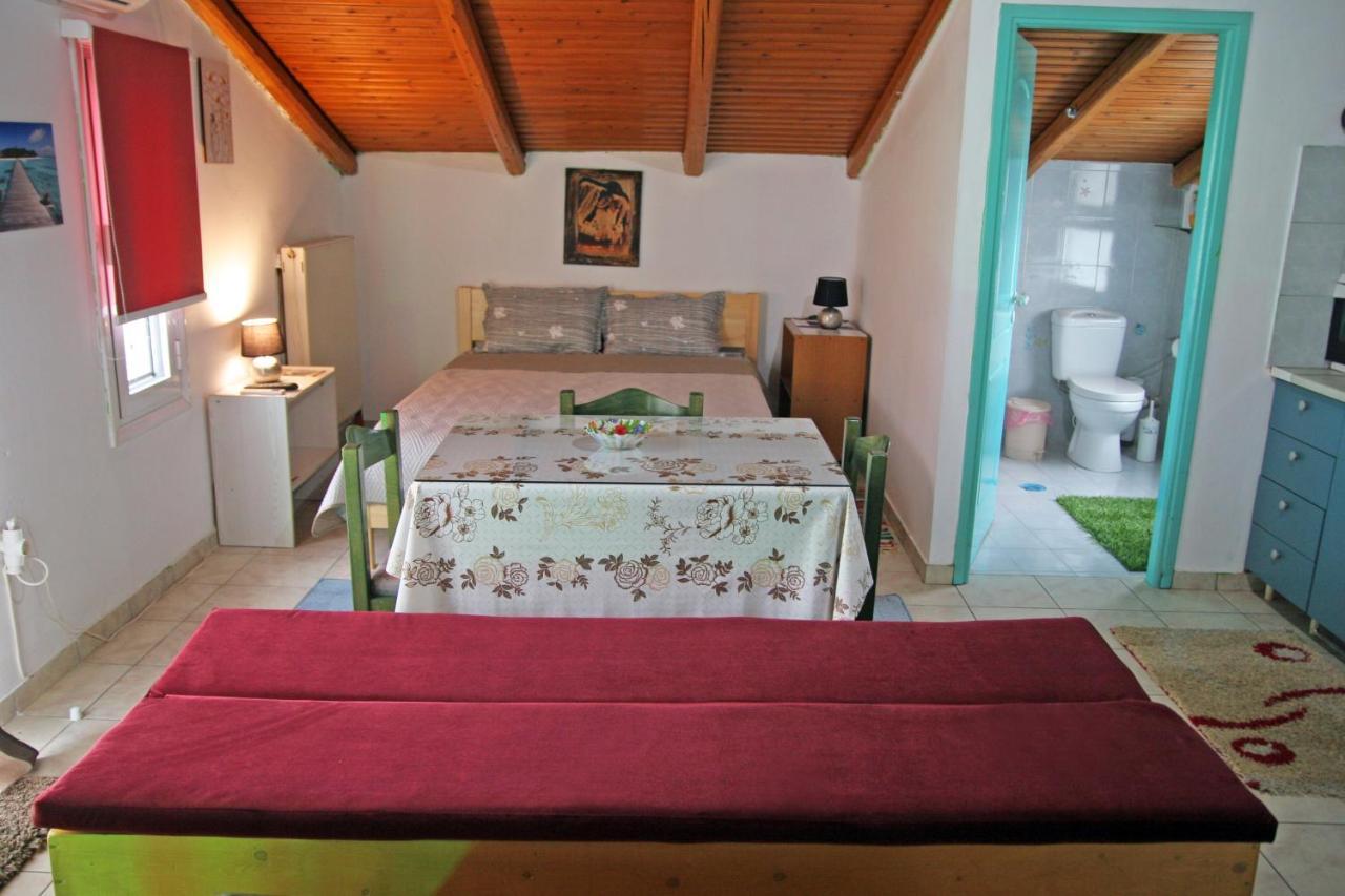 Ferienwohnung Ρήγας: Όμορφα Στο Μεσολόγγι. Δ2 Exterior foto